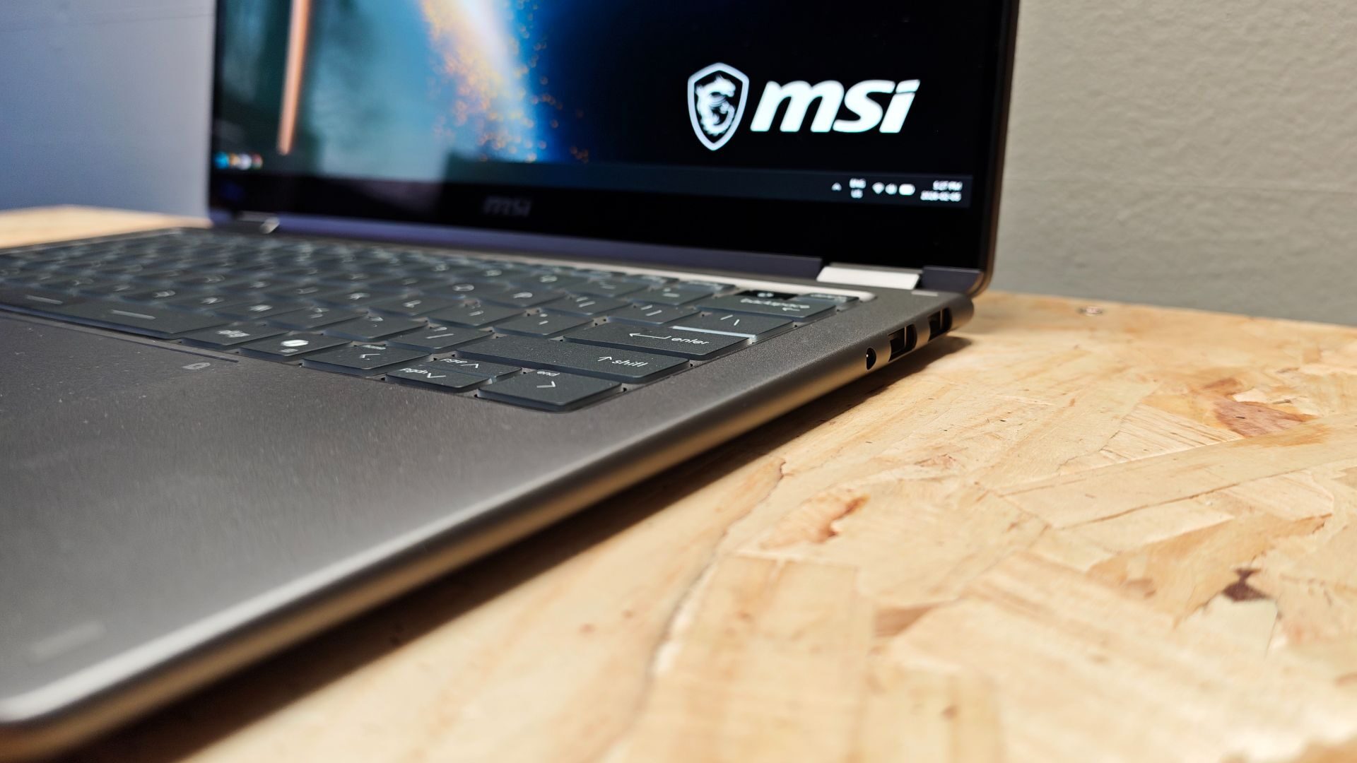 Msi Prestige 14 Flip Ai+ Laptop Review