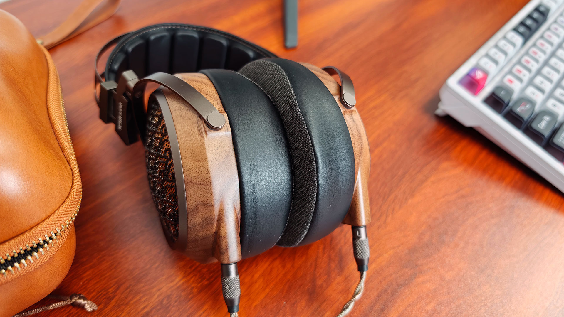 Sendy Audio Egret Headphone Review