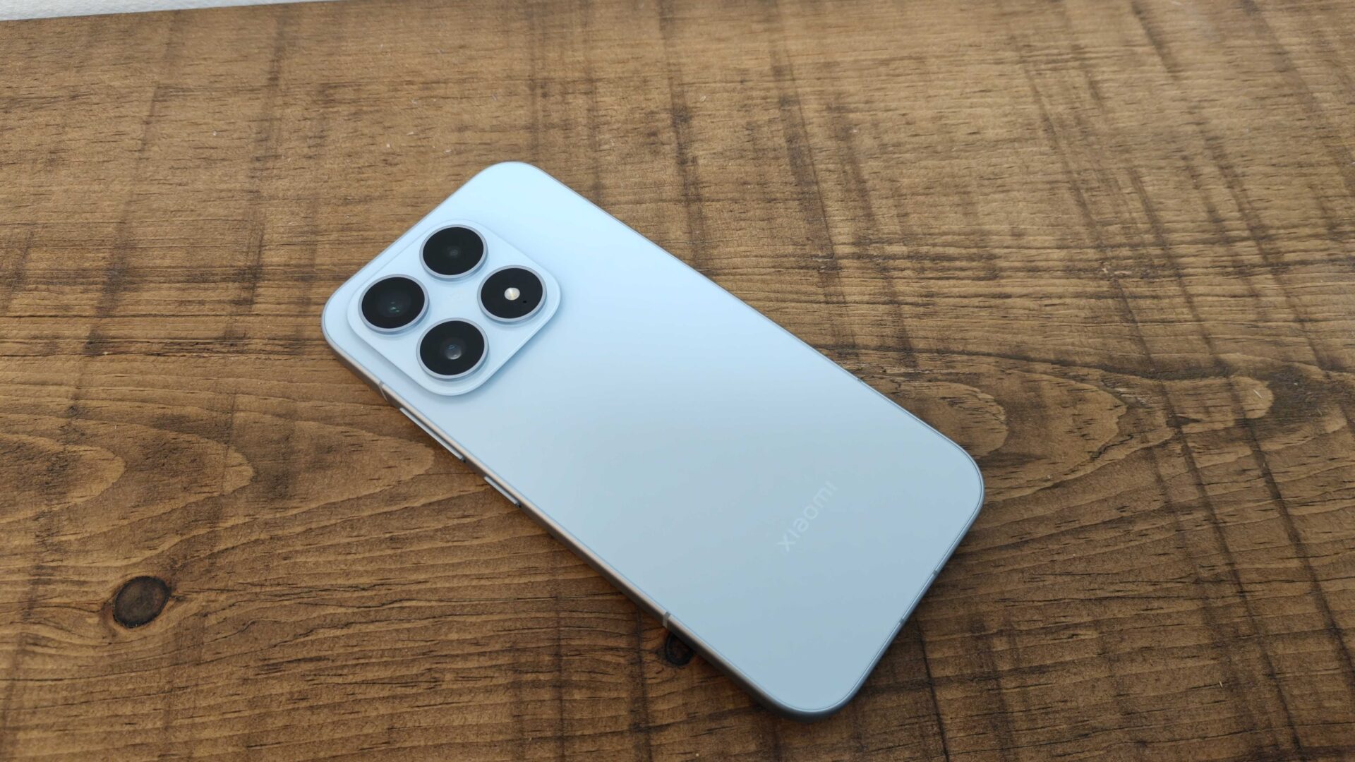 Xiaomi 17 Smartphone Review