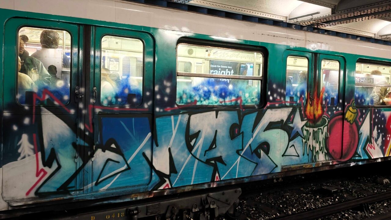 Xiaomi 17 Smartphone Review