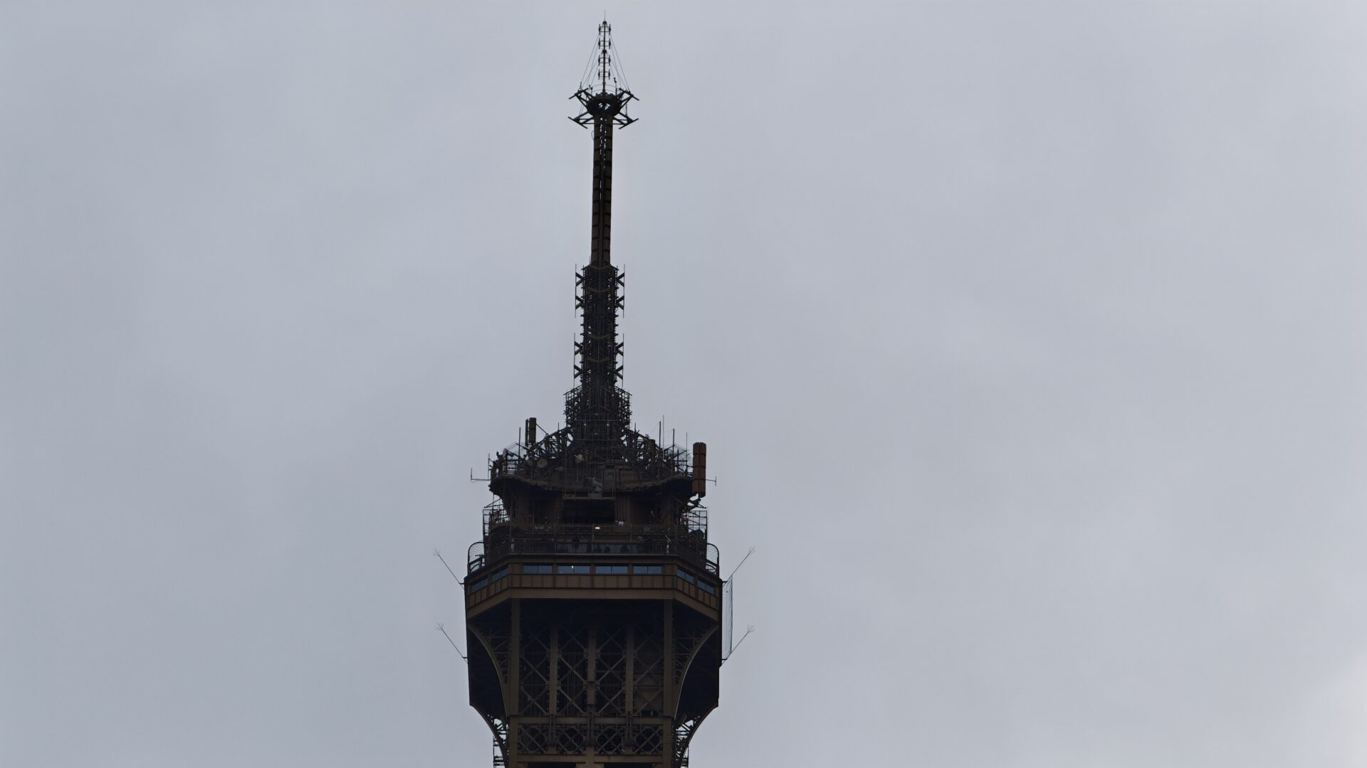 Xiaomi 17 Ultra Smartphone Review