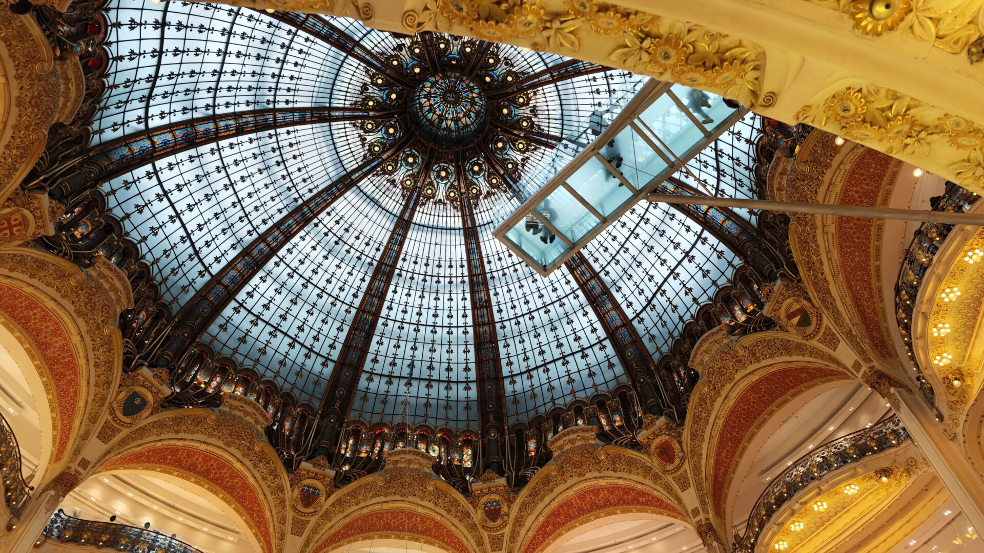 Xiaomi 17 Ultra Smartphone Review