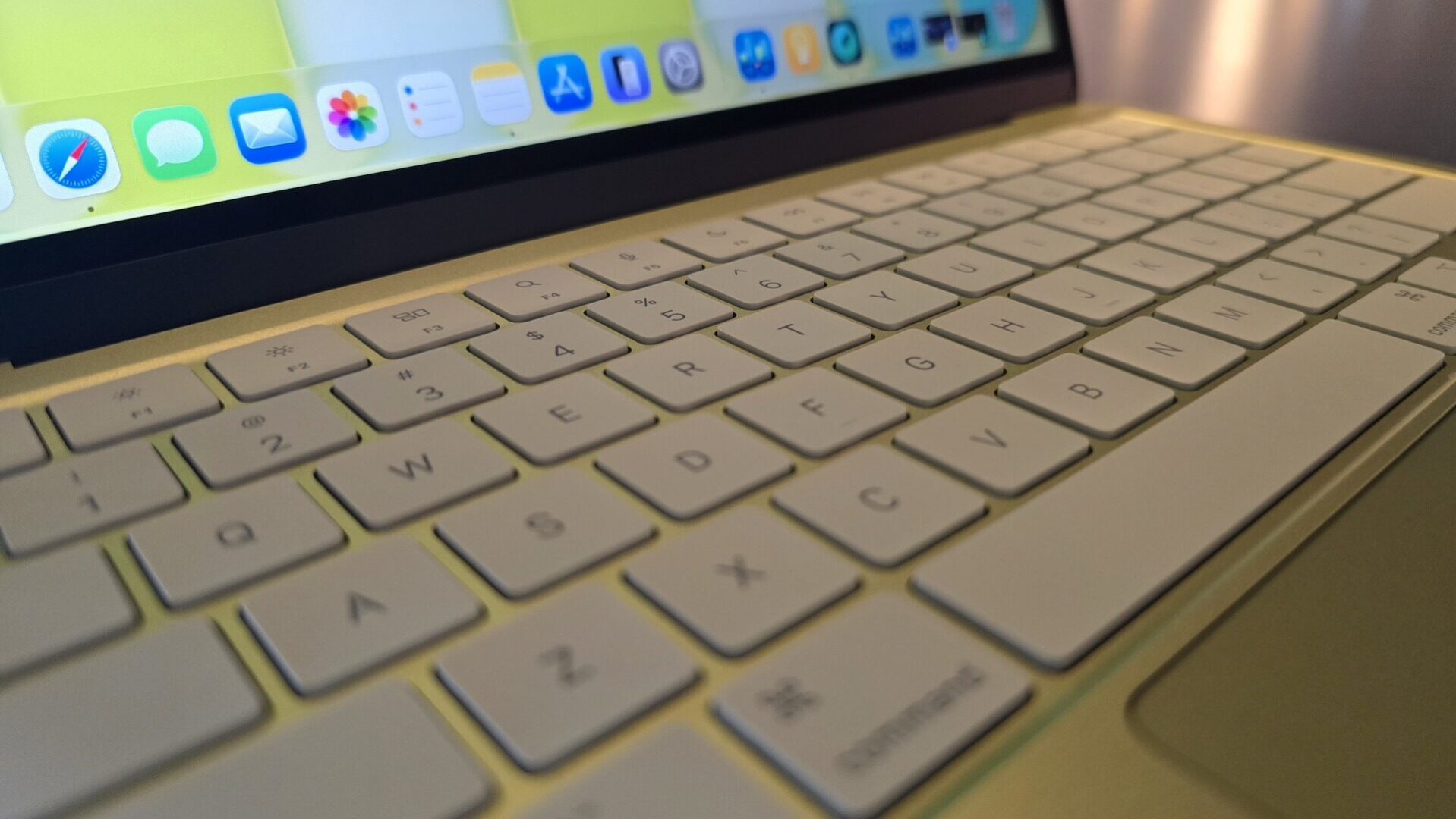 Apple Macbook Neo (256Gb) Laptop Review