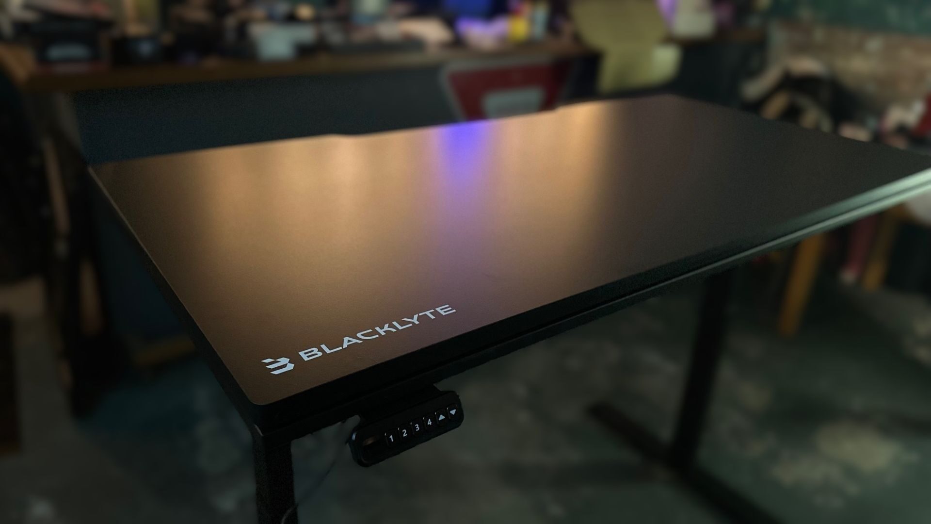 Blacklyte Atlas Lite Standing Desk Review