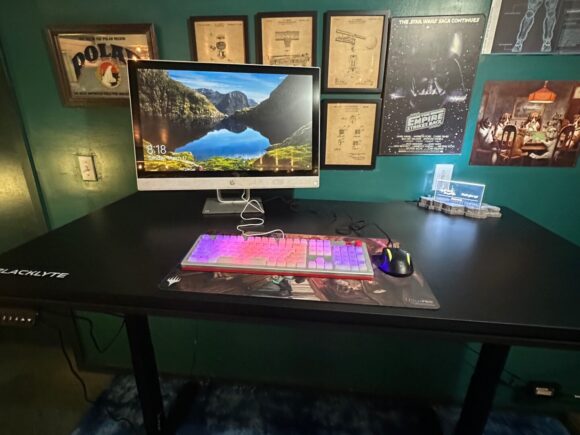 Blacklyte Atlas Lite Standing Desk Review