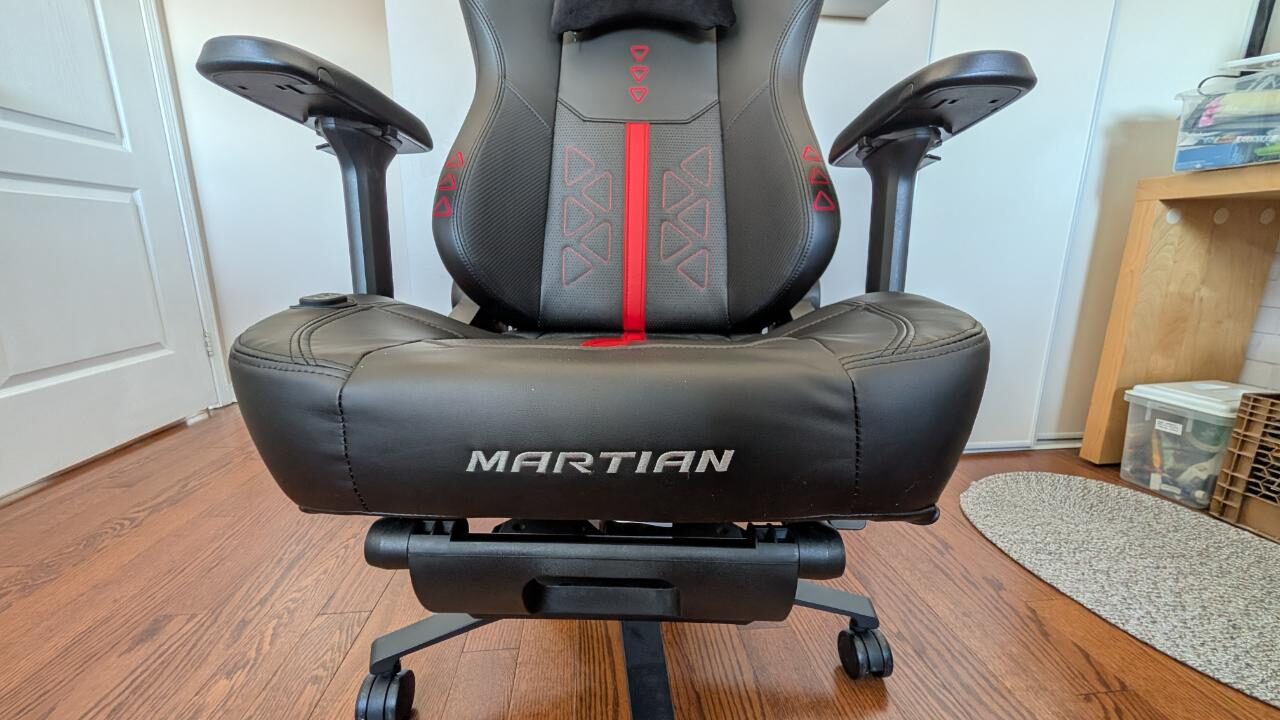 Dxracer Martian Series Gaming Chair Review
