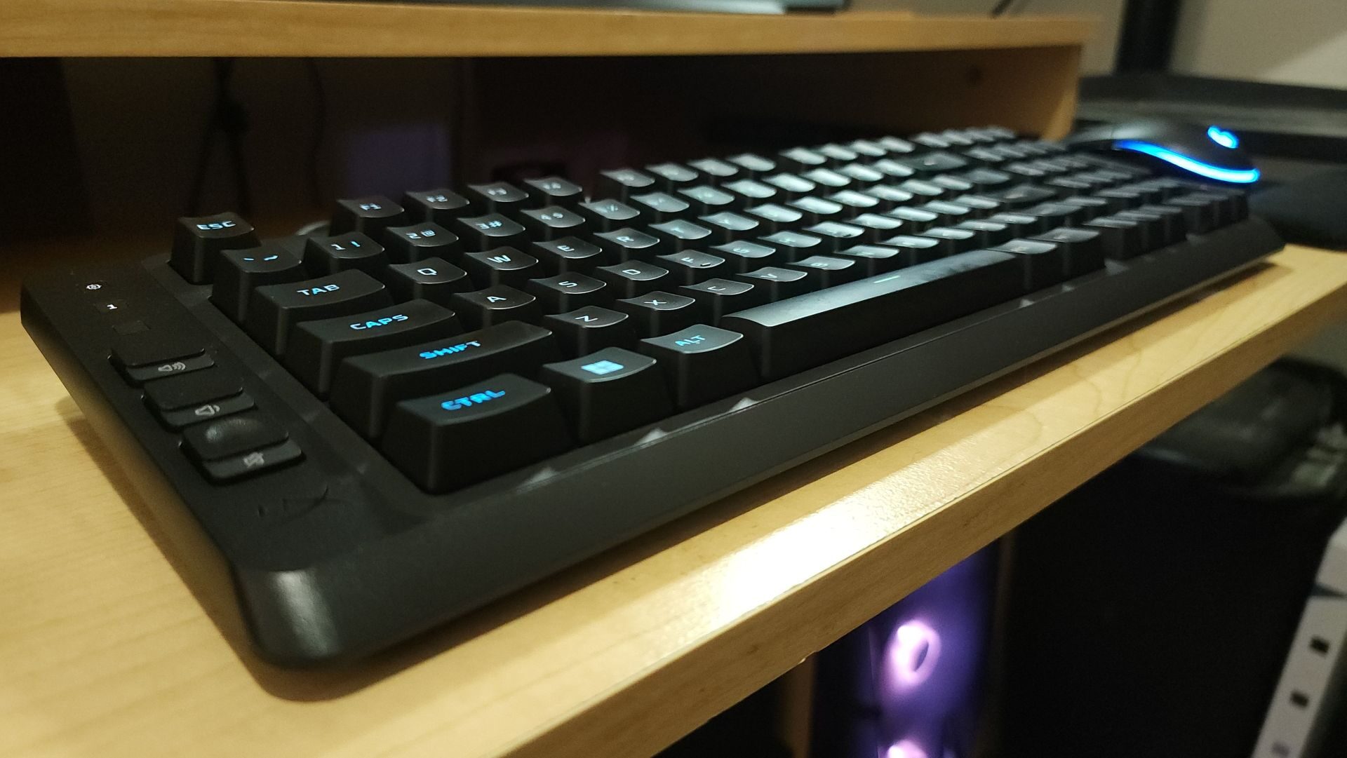 HyperX EVE 1800 Gaming Keyboard Review