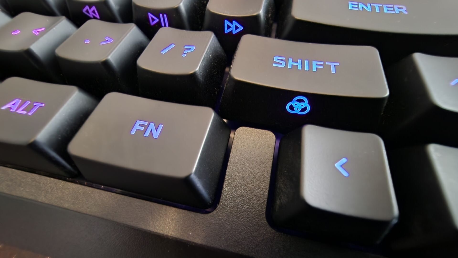 Hyperx Eve 1800 Gaming Keyboard Review Hyperx Eve 1800 Gaming Keyboard Review