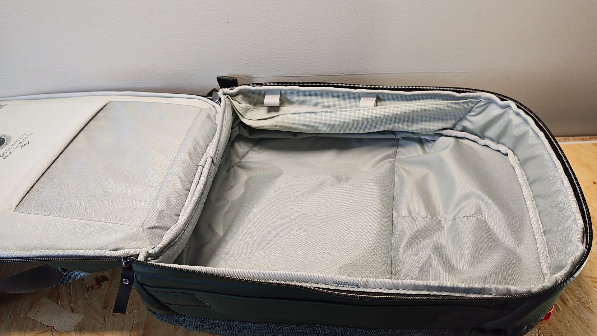 Peak Design Travel Backpack 20L Review