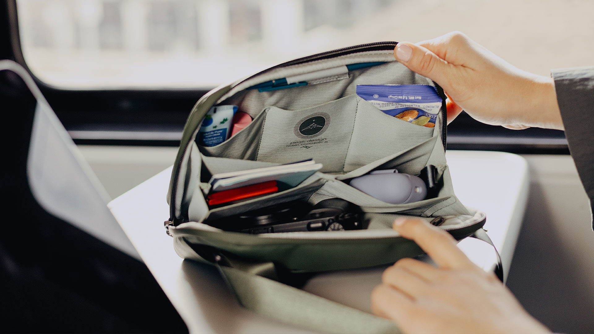 Peak Design Travel Crossbody 3L Review
