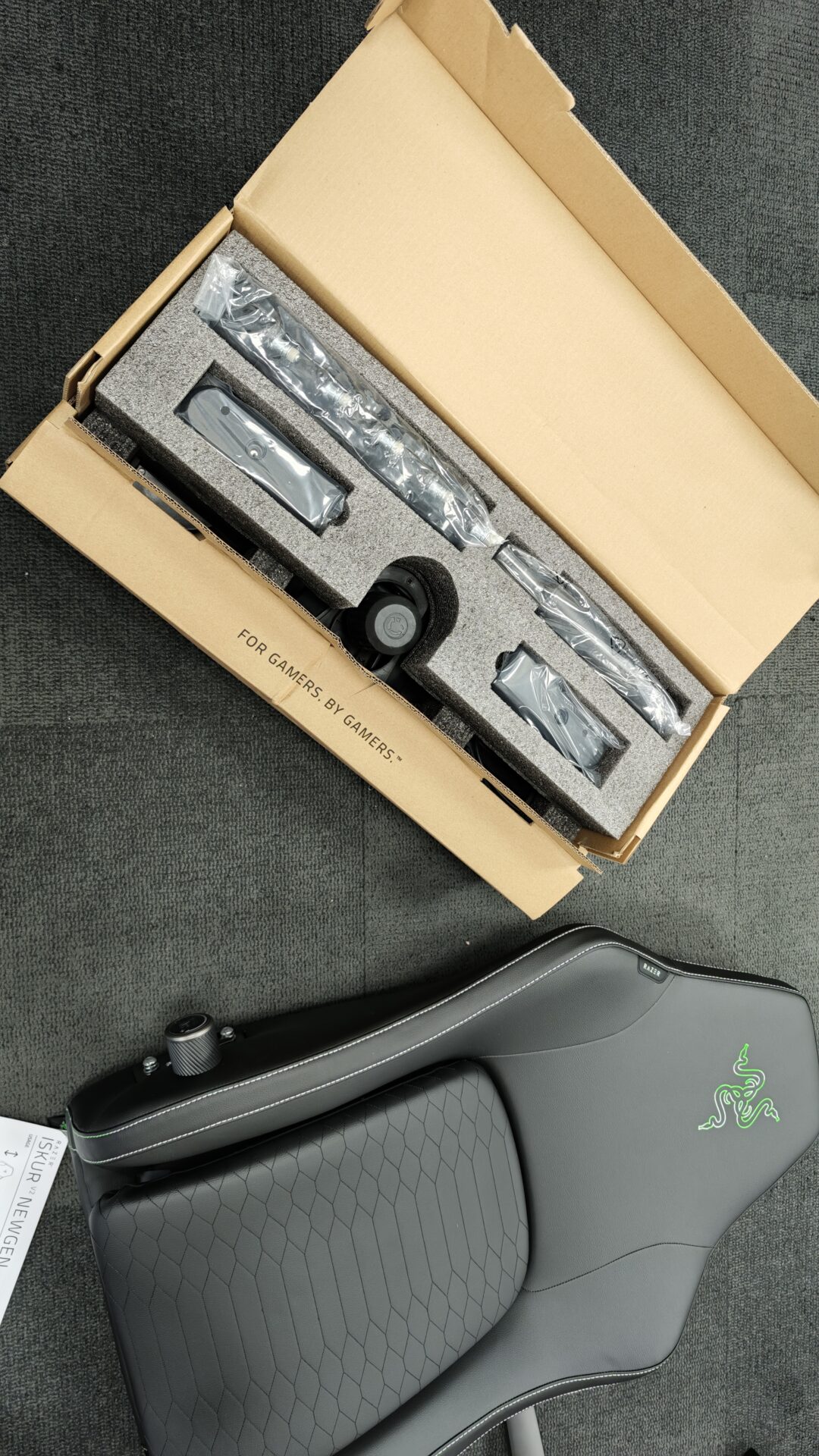 Razer Iskur V2 Newgen Gaming Chair Review