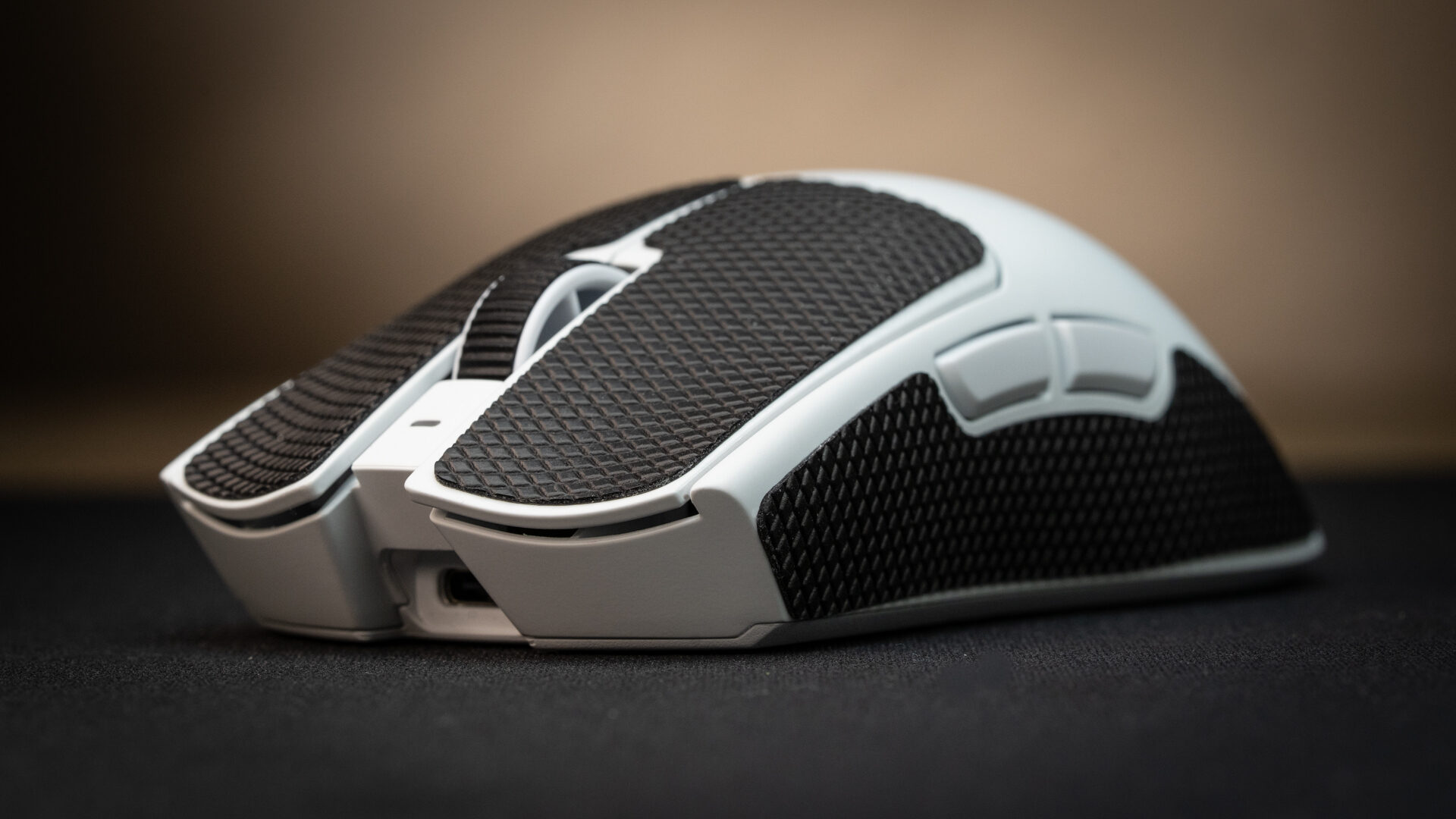 Razer Viper V4 Pro Gaming Mouse Review