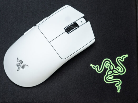 Razer Viper V4 Pro Gaming Mouse Review