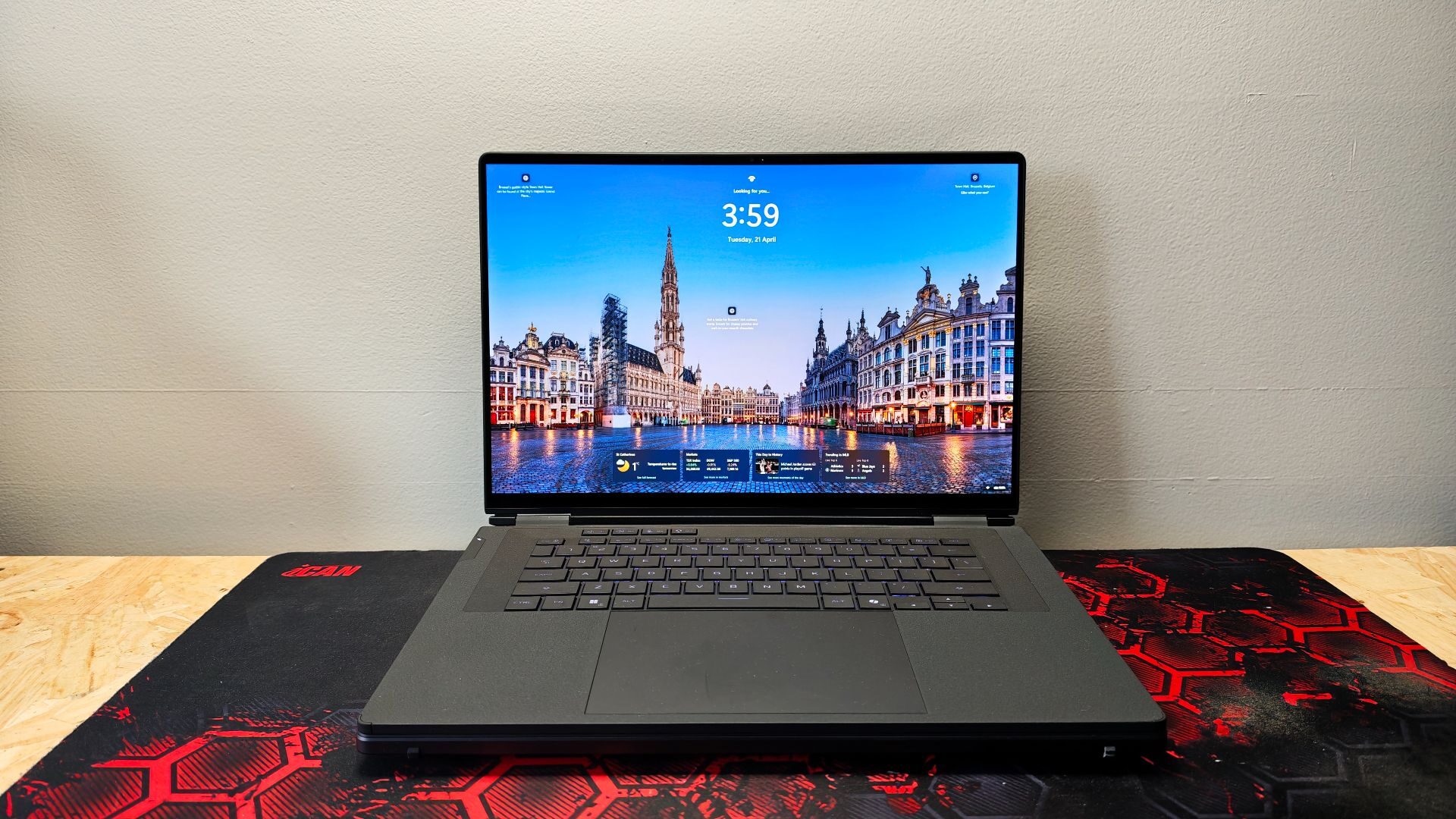 Asus Rog Zephyrus Duo Laptop Review