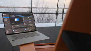 ASUS Zenbook A16 Laptop Review