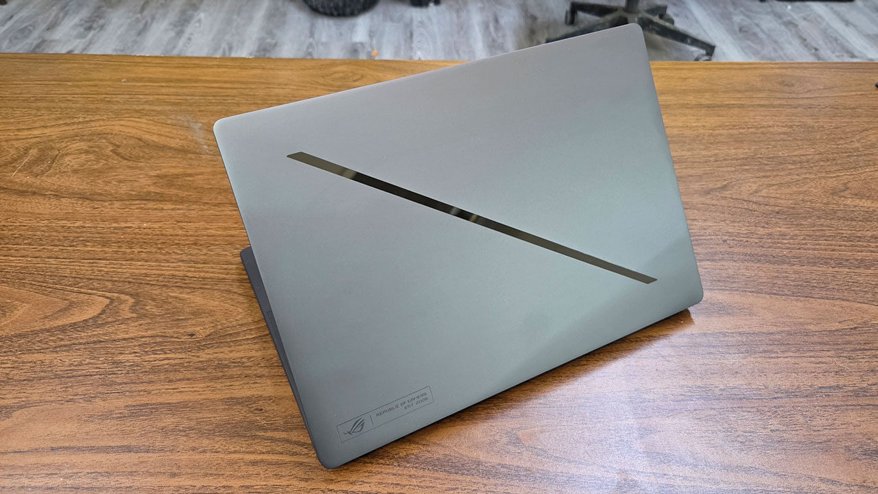 Asus Zephyrus G14 (2026) Laptop Review