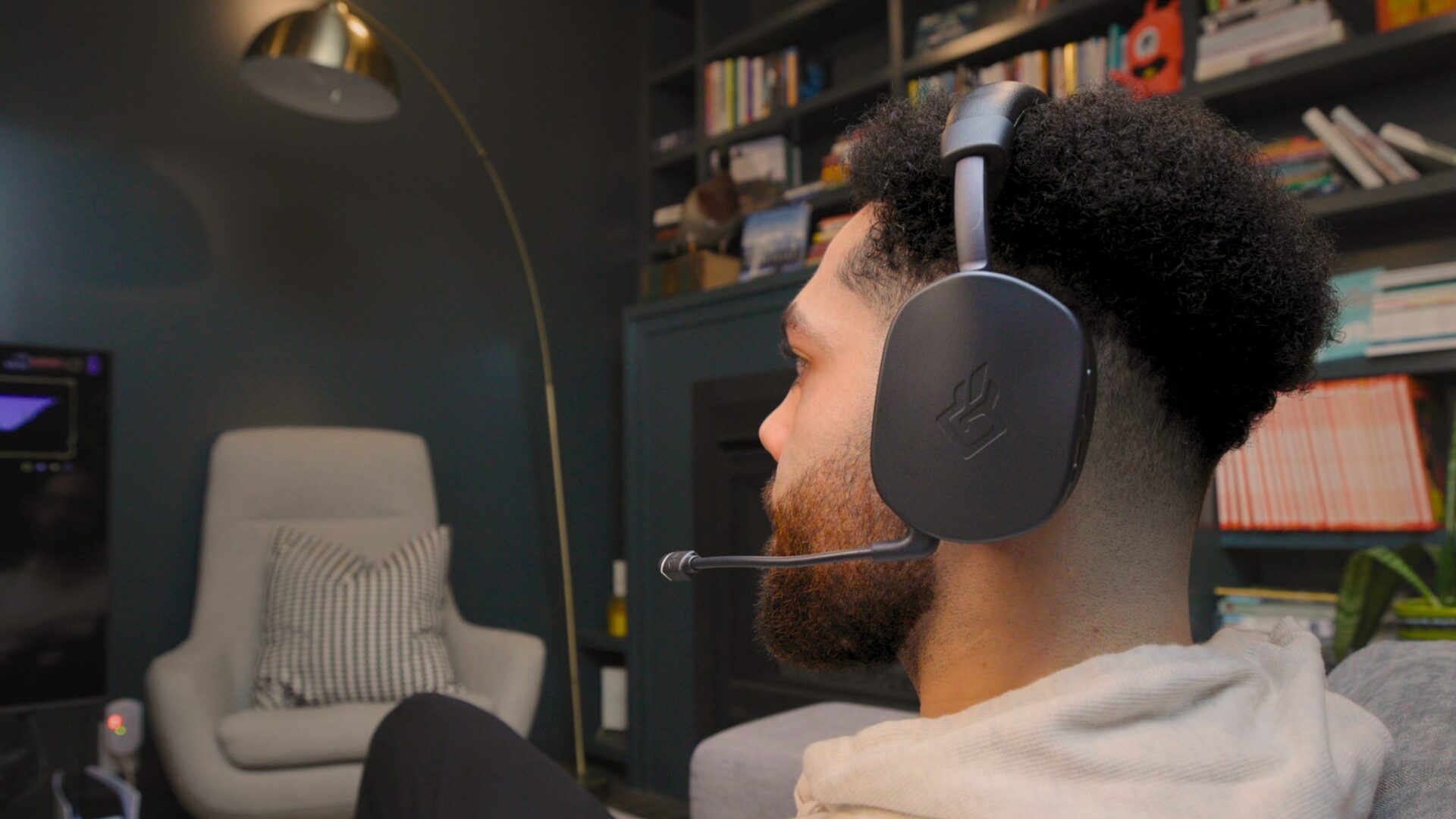 BEACN Creates A Voice-First Headset, Releasing Spring 2026