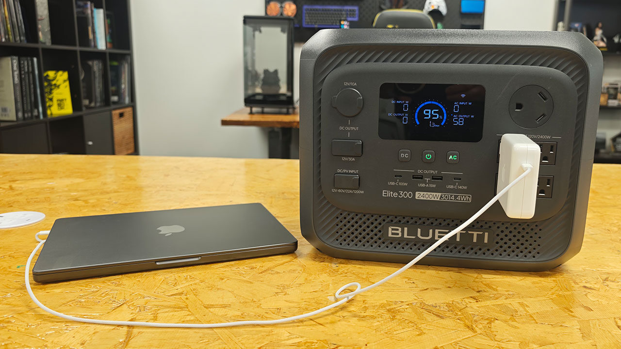 Bluetti Elite 300 Portable Power Station Review