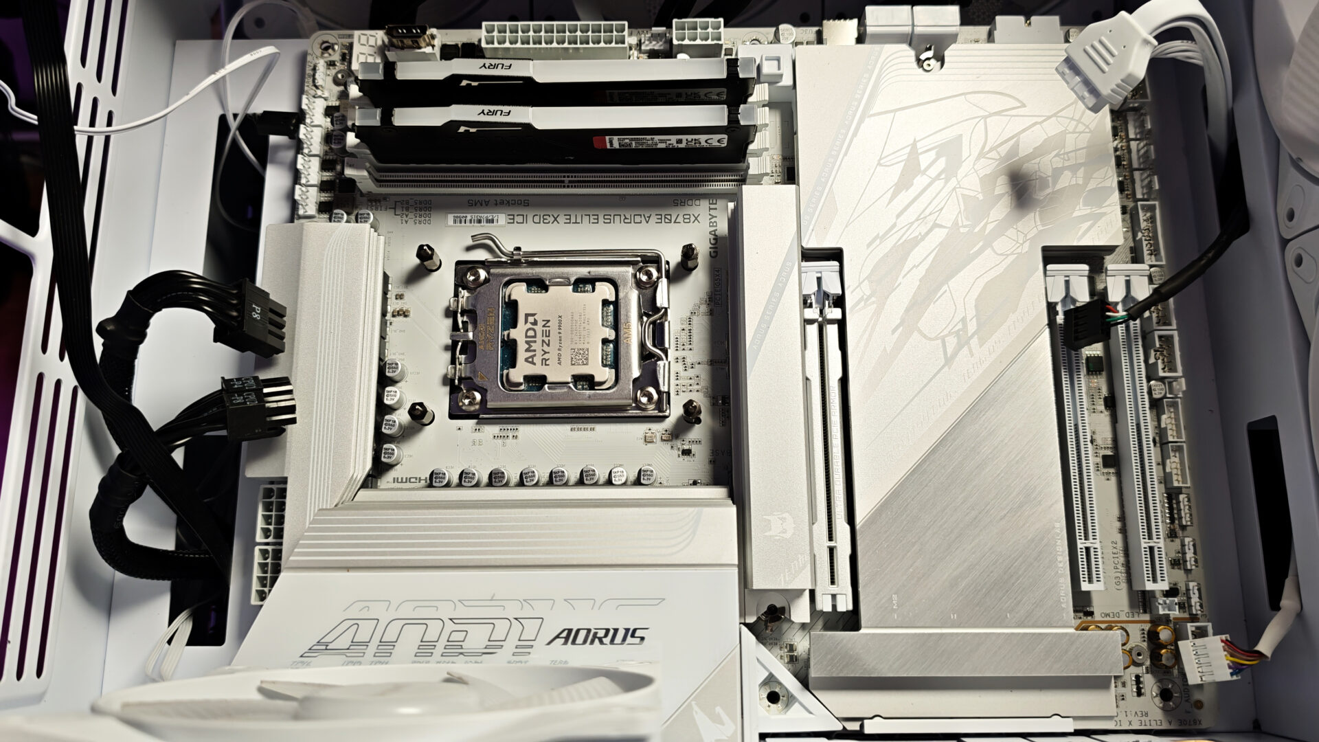 Gigabyte X870E Arous Elite X3D Ice Motherboard Review Gigabyte X870E Arous Elite X3D Ice Motherboard Review