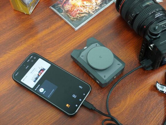 Hollyland V-Core Wireless Transmitter Review