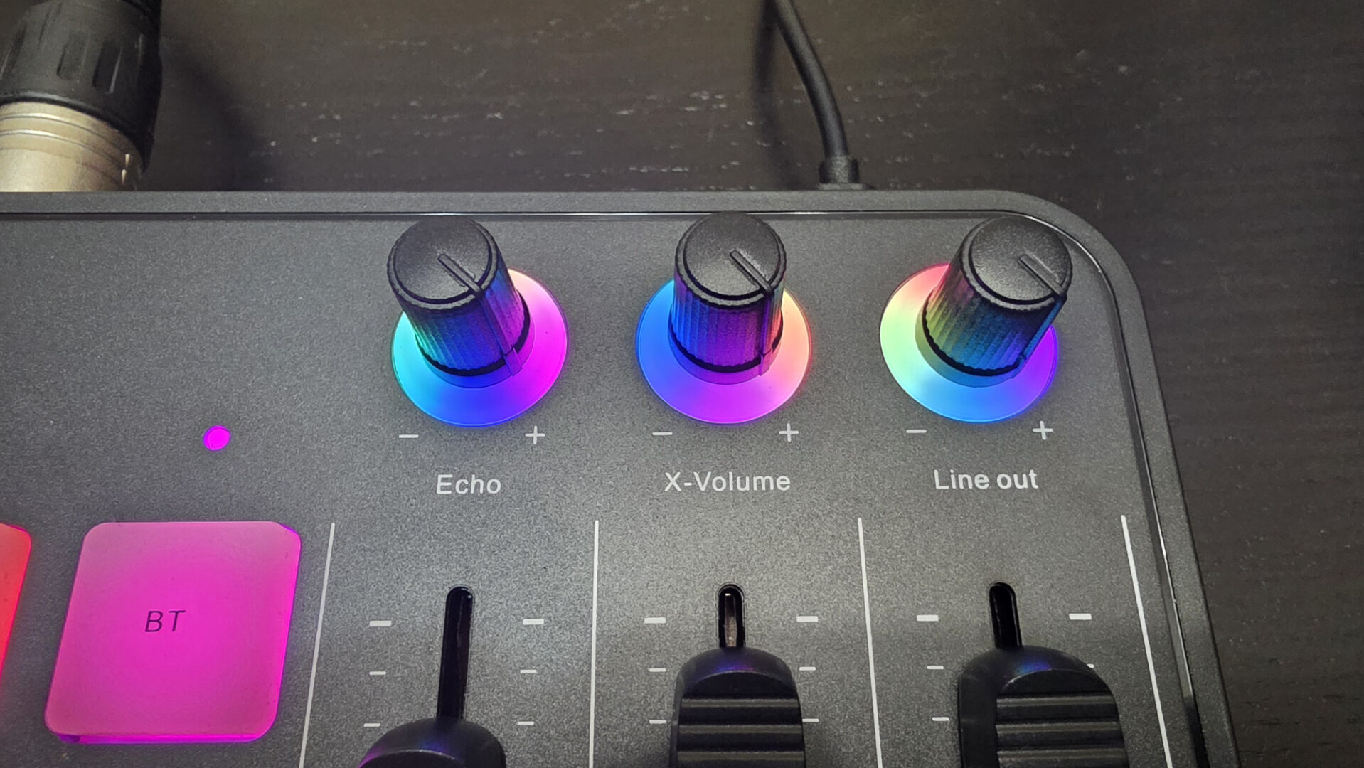 Oneodio Solocaster Review Oneodio Solocaster Review
