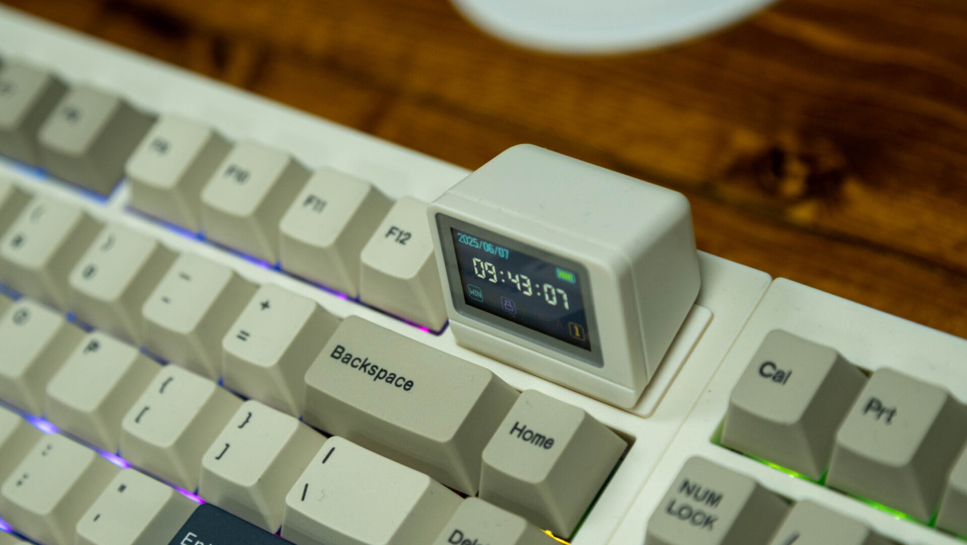 Epomaker Rt98 Mechanical Keyboard Review