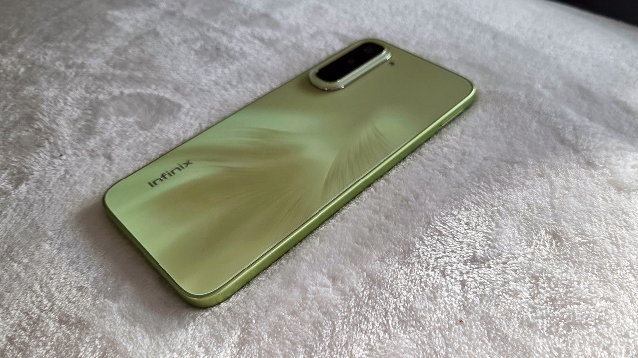 Infinix Hot 70 Smartphone Review Infinix Hot 70 Smartphone Review