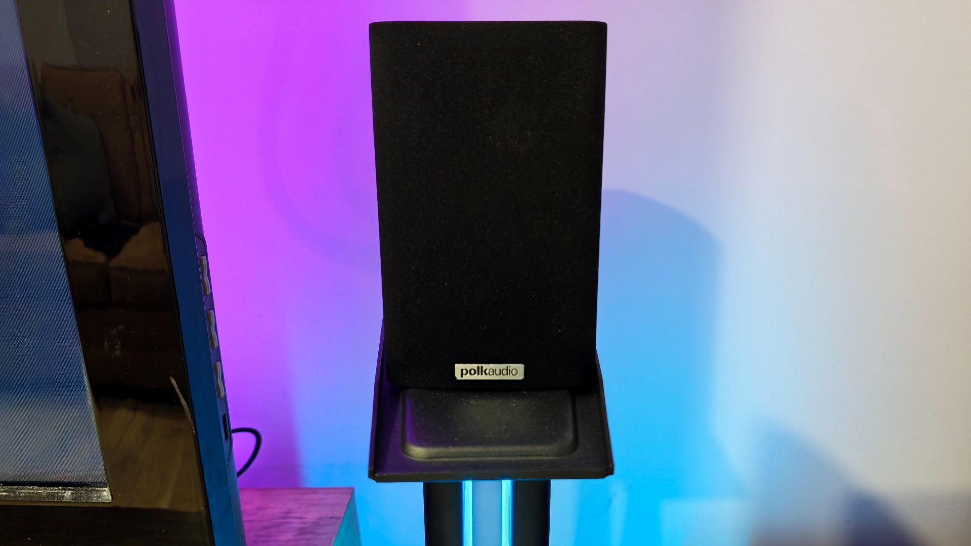 Perlegear Sonic Beam Speaker Stand Review Perlegear Sonic Beam Speaker Stand Review