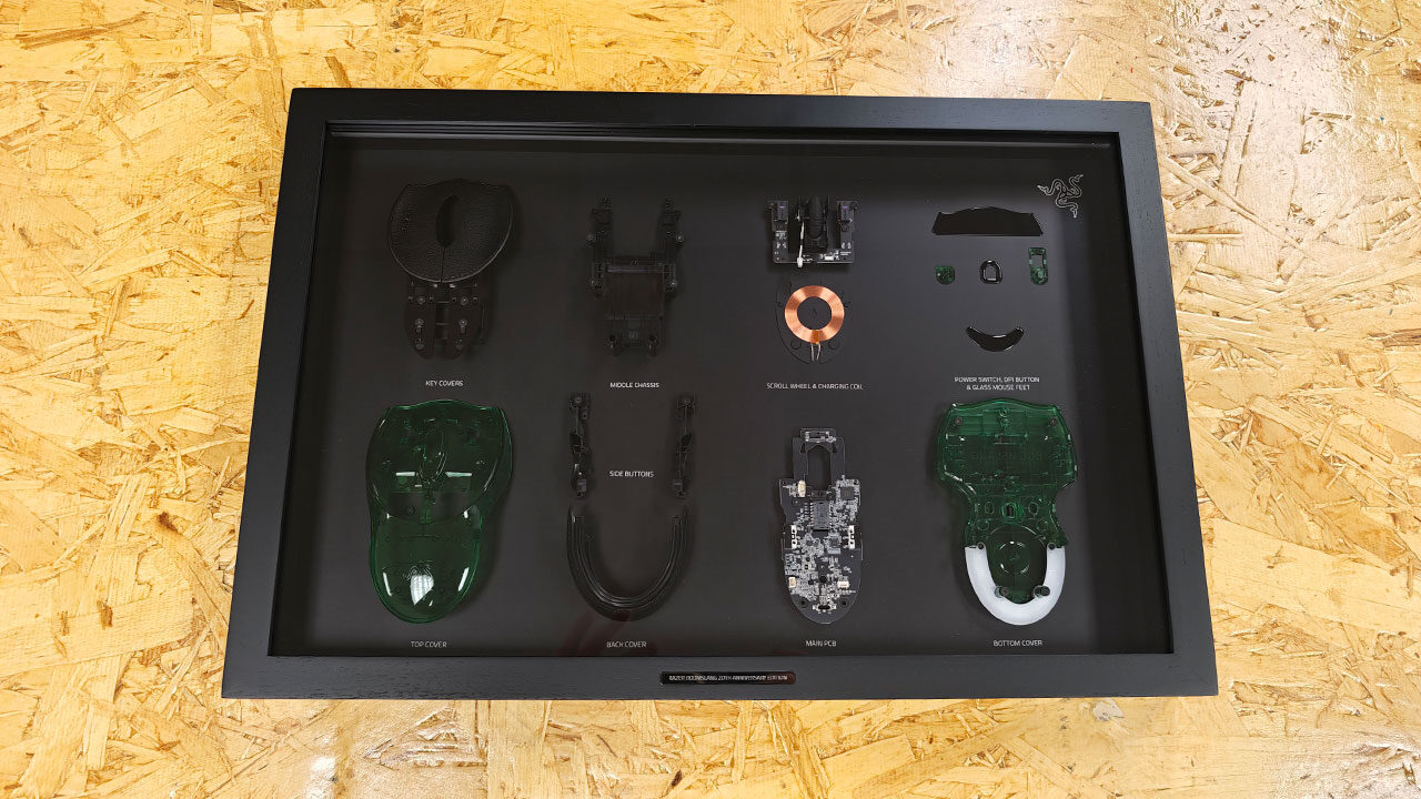 Razer’s Boomslang Revival Is Ridiculous, But That’s Kind Of The Point Razer’s Boomslang Revival Is Ridiculous, But That’s Kind Of The Point