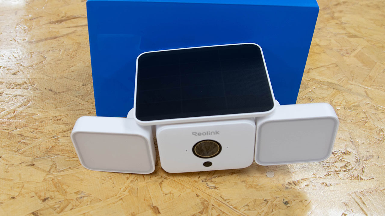 Reolink Solar Floodlight Camera Review