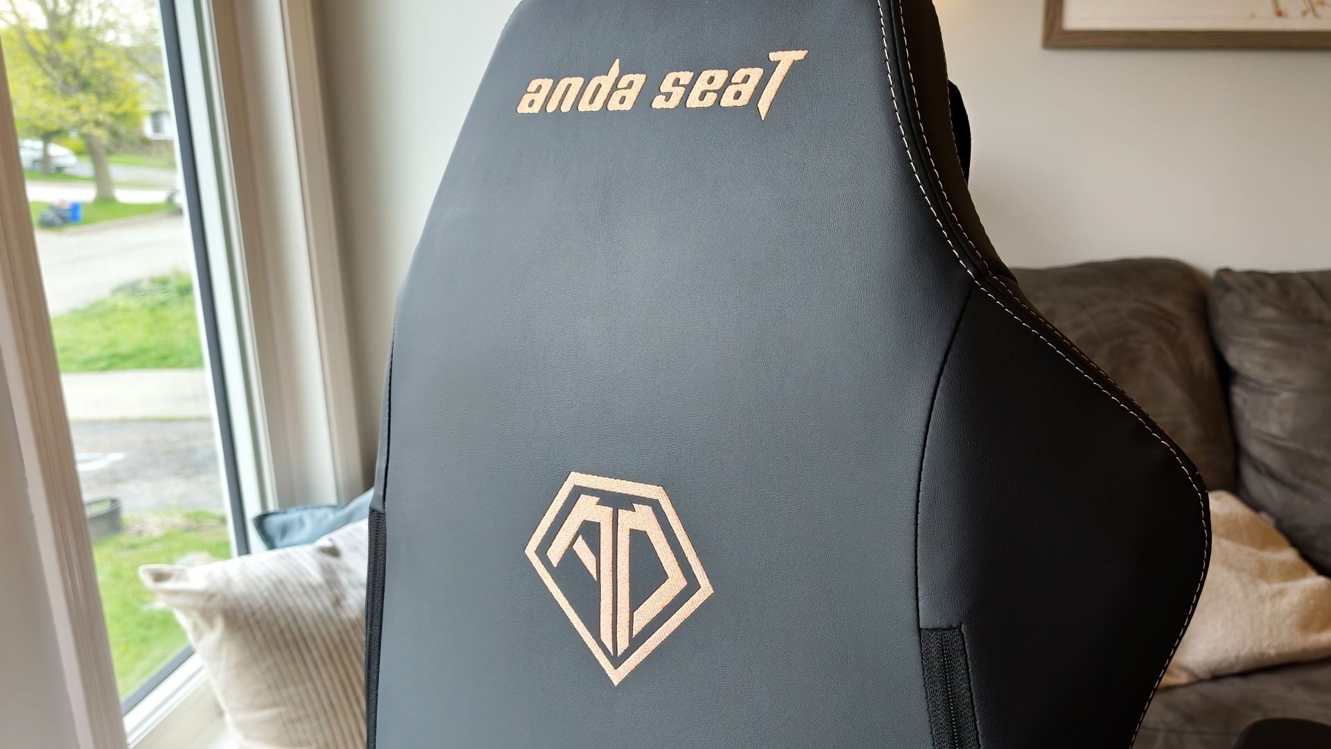Andaseat Phantom 4 Pro Gaming Chair Review Andaseat Phantom 4 Pro Gaming Chair Review