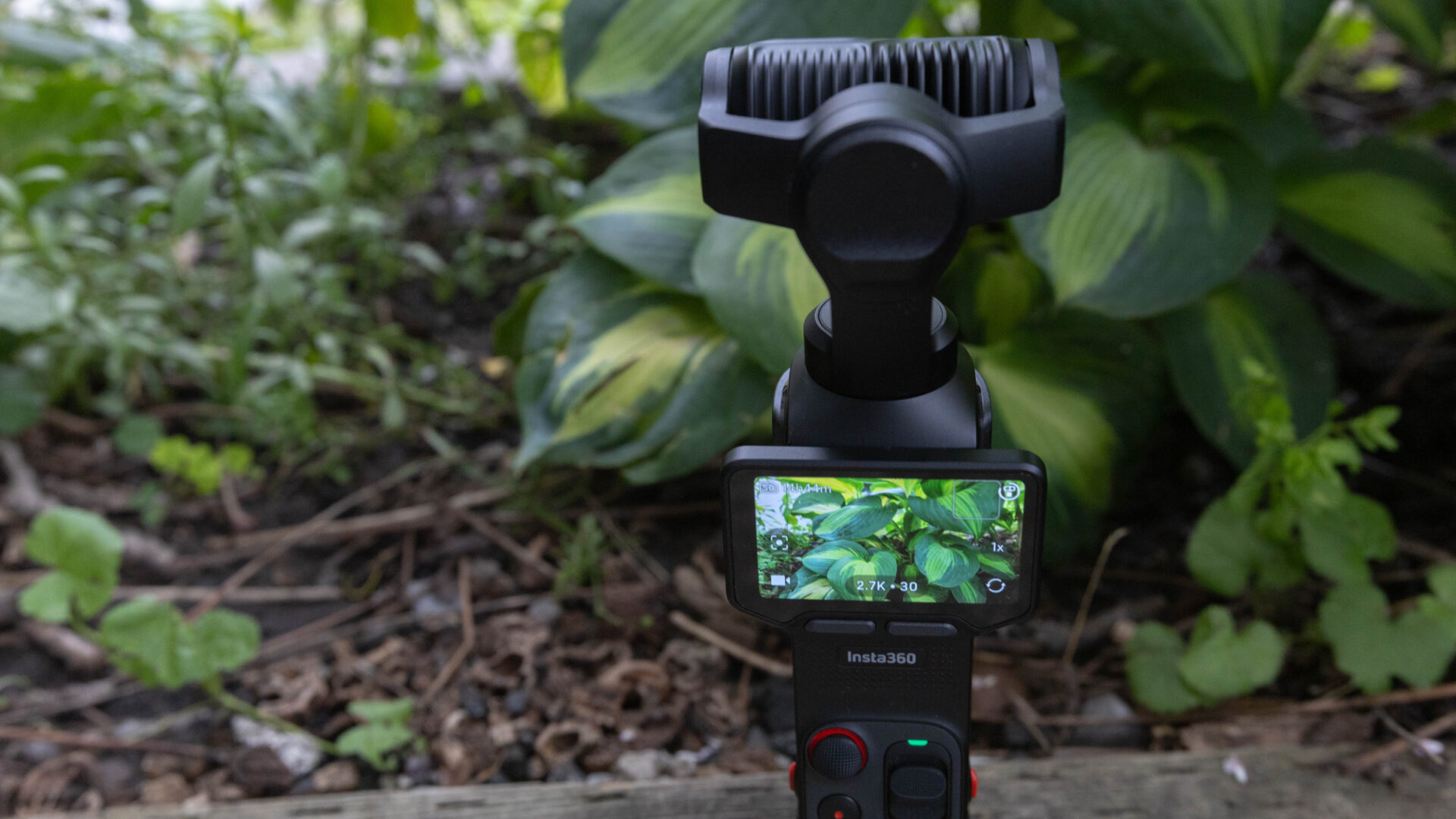 Luna Ultra Insta360 Luna Ultra Gimbal Camera Review