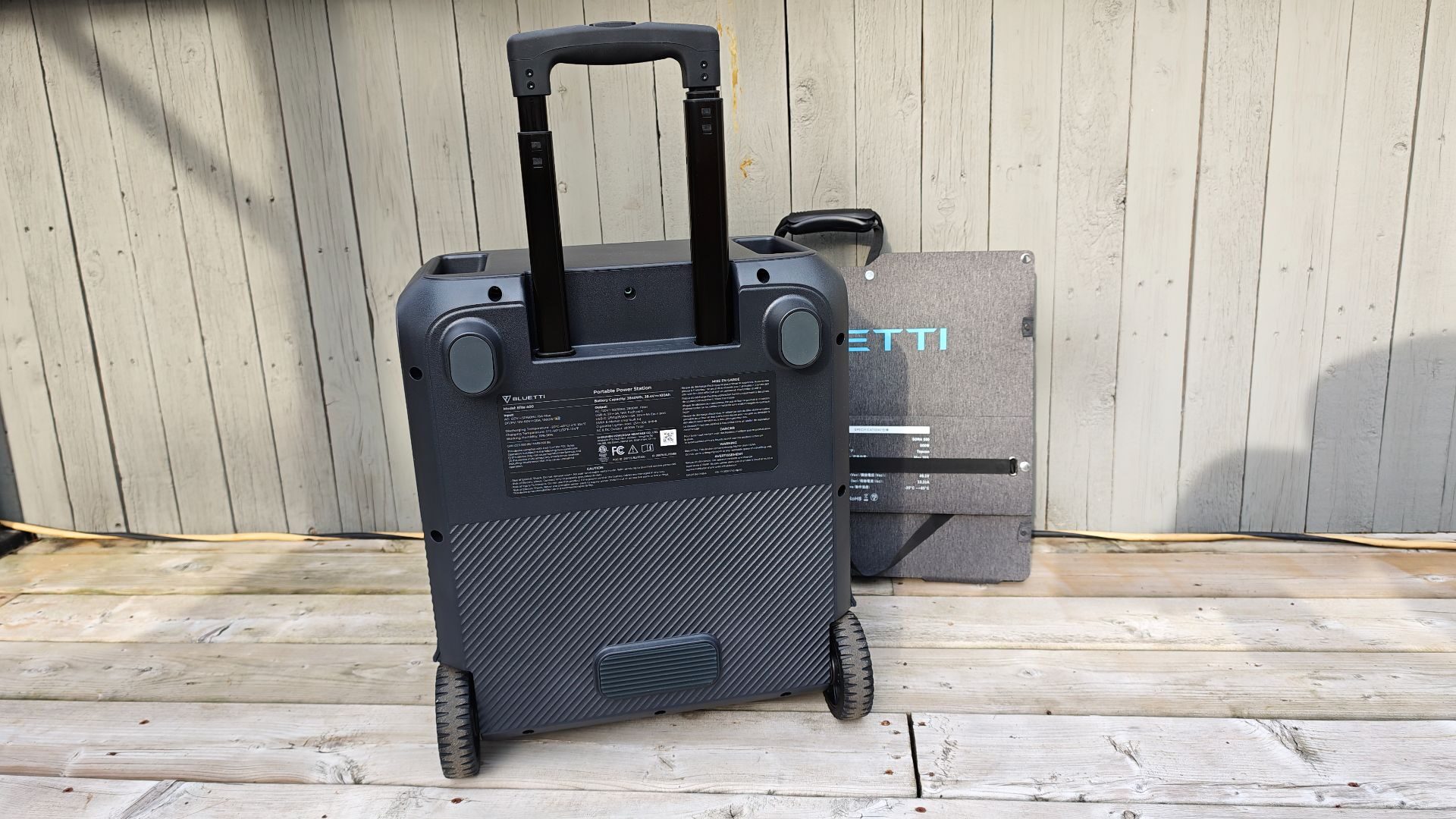 Bluetti Elite 400 Portable Power Station Review