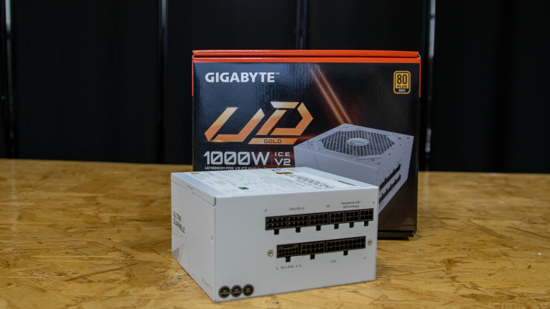 Gigabyte Ud1000Gm Pg5 V2 Ice Psu Review Gigabyte Ud1000Gm Pg5 V2 Ice Review