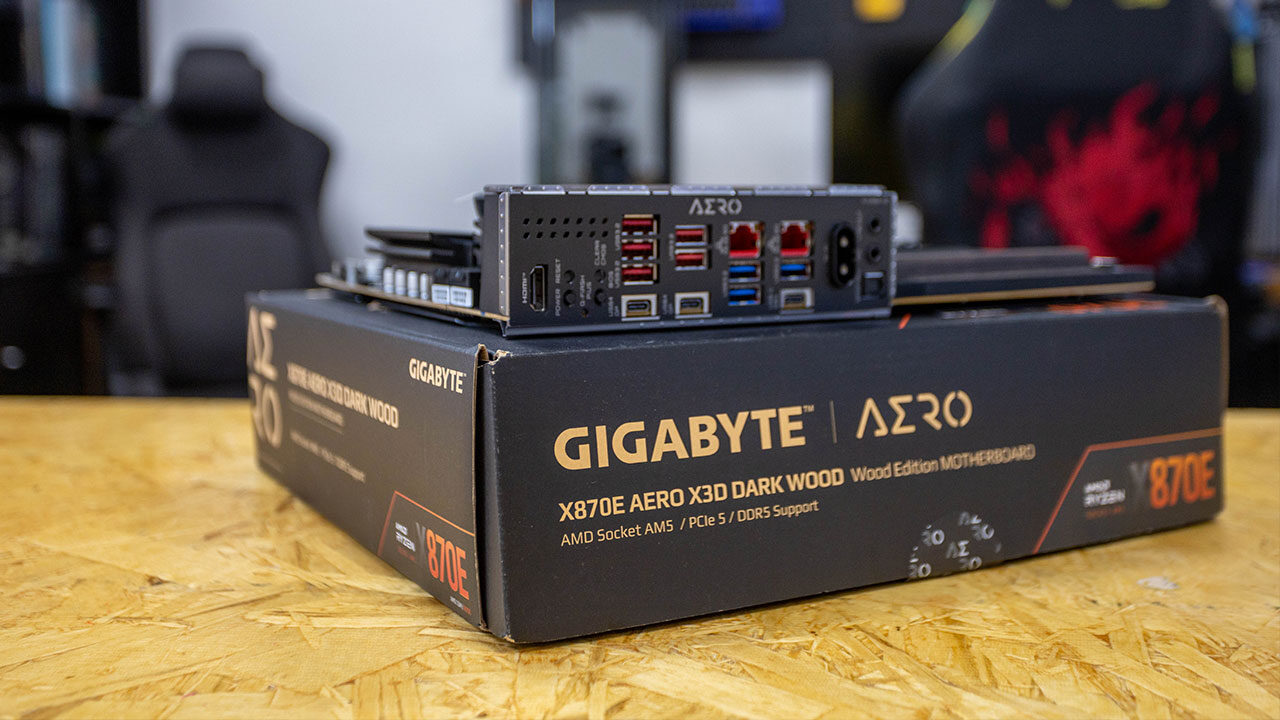 Gigabyte X870E AERO X3D DARK WOOD Motherboard Review