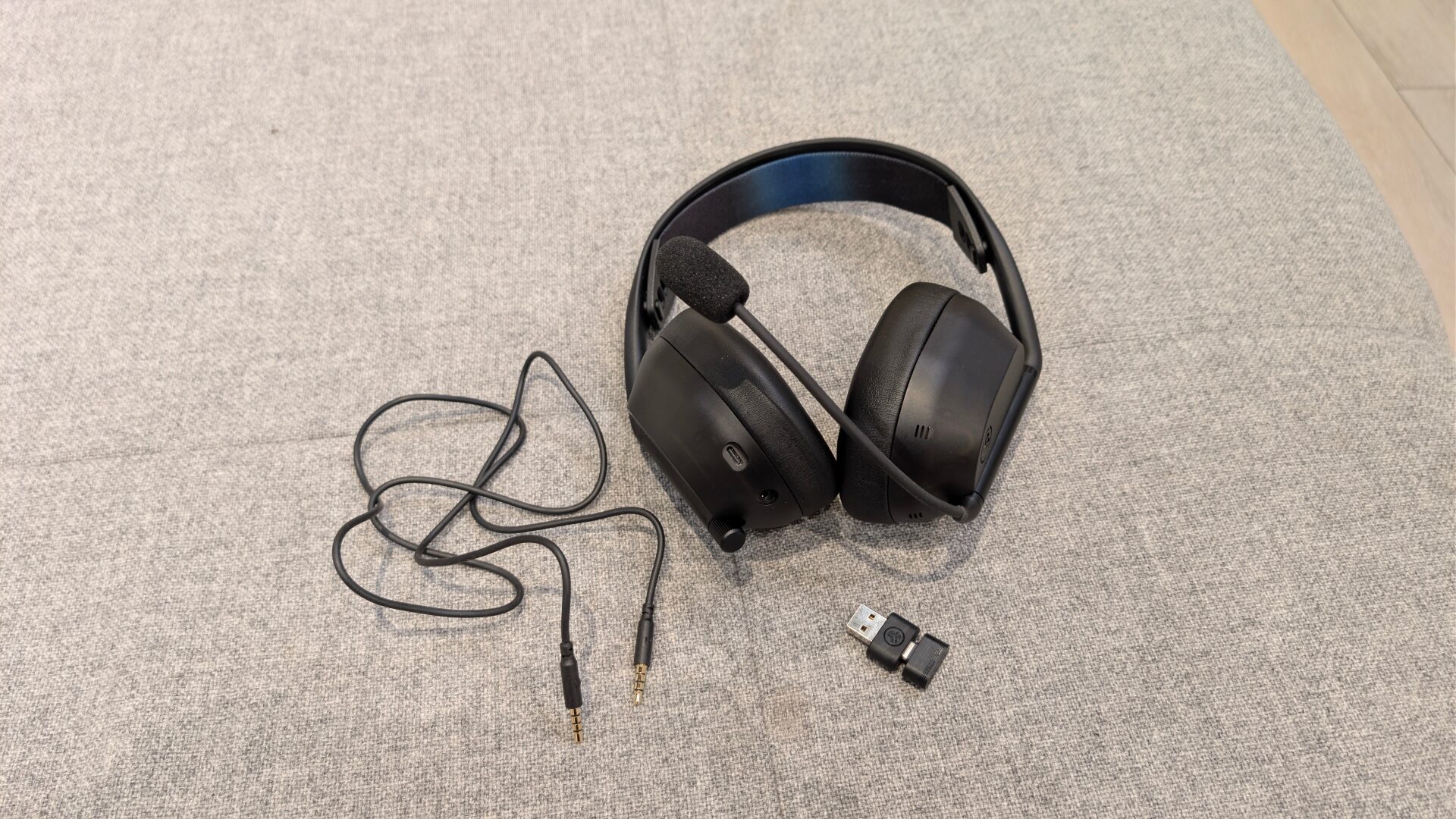Jlab Midnight Wireless Gaming Headset Review Jlab Midnight Wireless Gaming Headset Review
