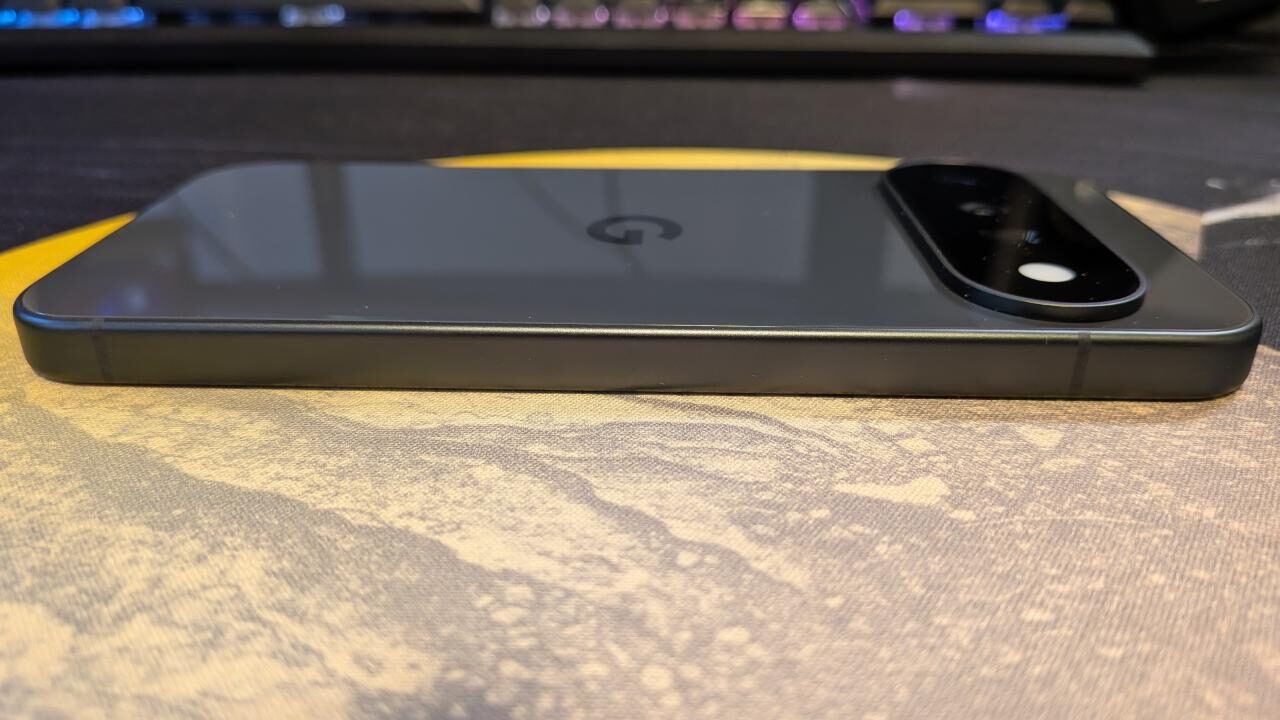 Google Pixel 11 Smartphone Review