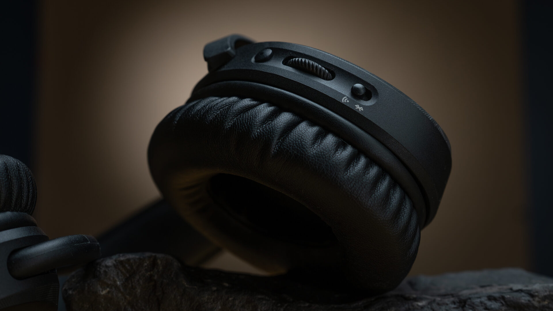 Hyperx Cloud Stinger 3 Wireless Headset Review Cloud Stinger 3 Hyperx Cloud Stinger 3 Wireless Headset Review