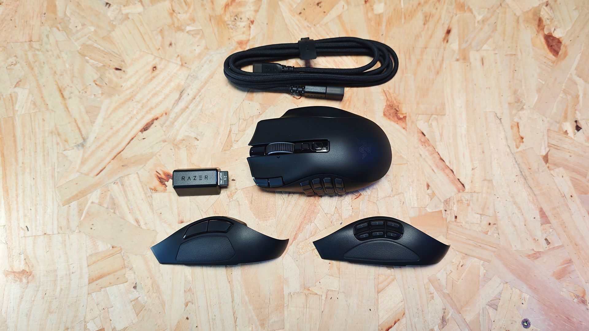 Naga V3 Pro Razer Naga V3 Pro Wireless Gaming Mouse Review
