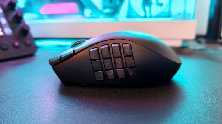 Razer Naga V3 Pro Wireless Gaming Mouse Review