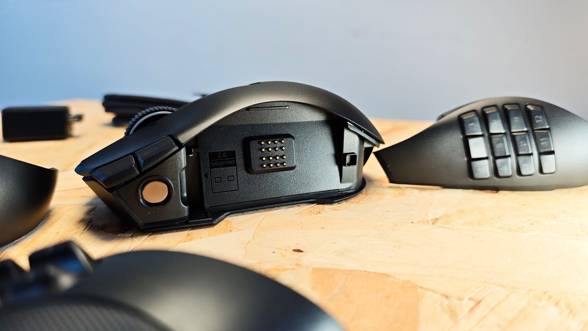 Naga V3 Pro Razer Naga V3 Pro Wireless Gaming Mouse Review
