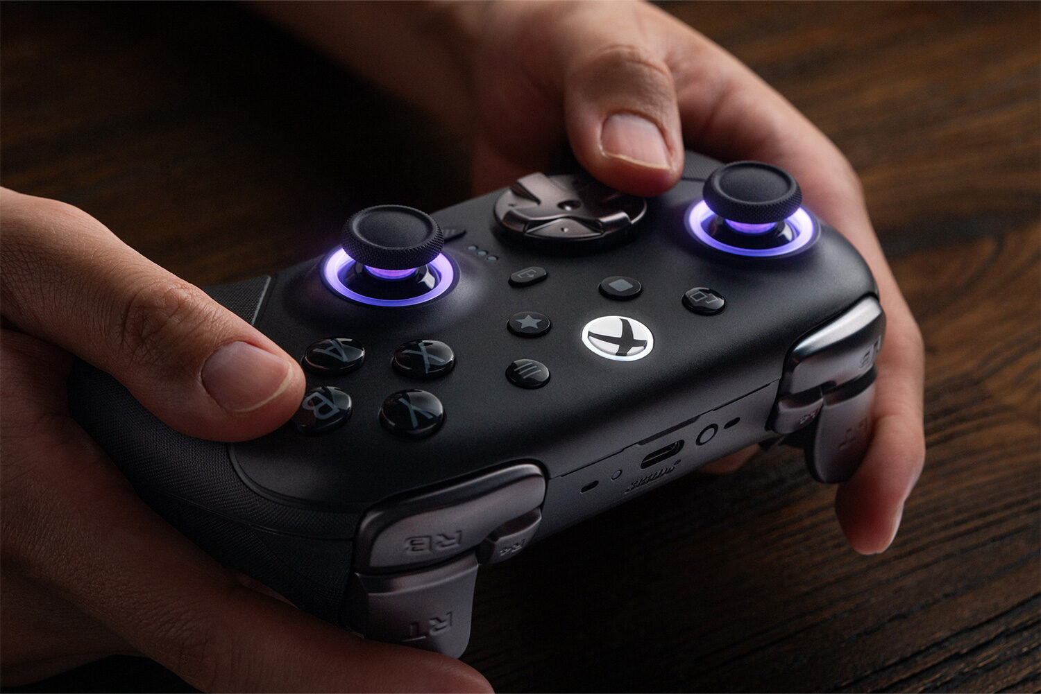 8Bitdo Ultimate 3E Makes Modular Controller Customization More Accessible 8Bitdo’s Ultimate 3E Is A Next-Gen Modular Wireless Controller For Xbox And Pc, And It’s Not A Fortune