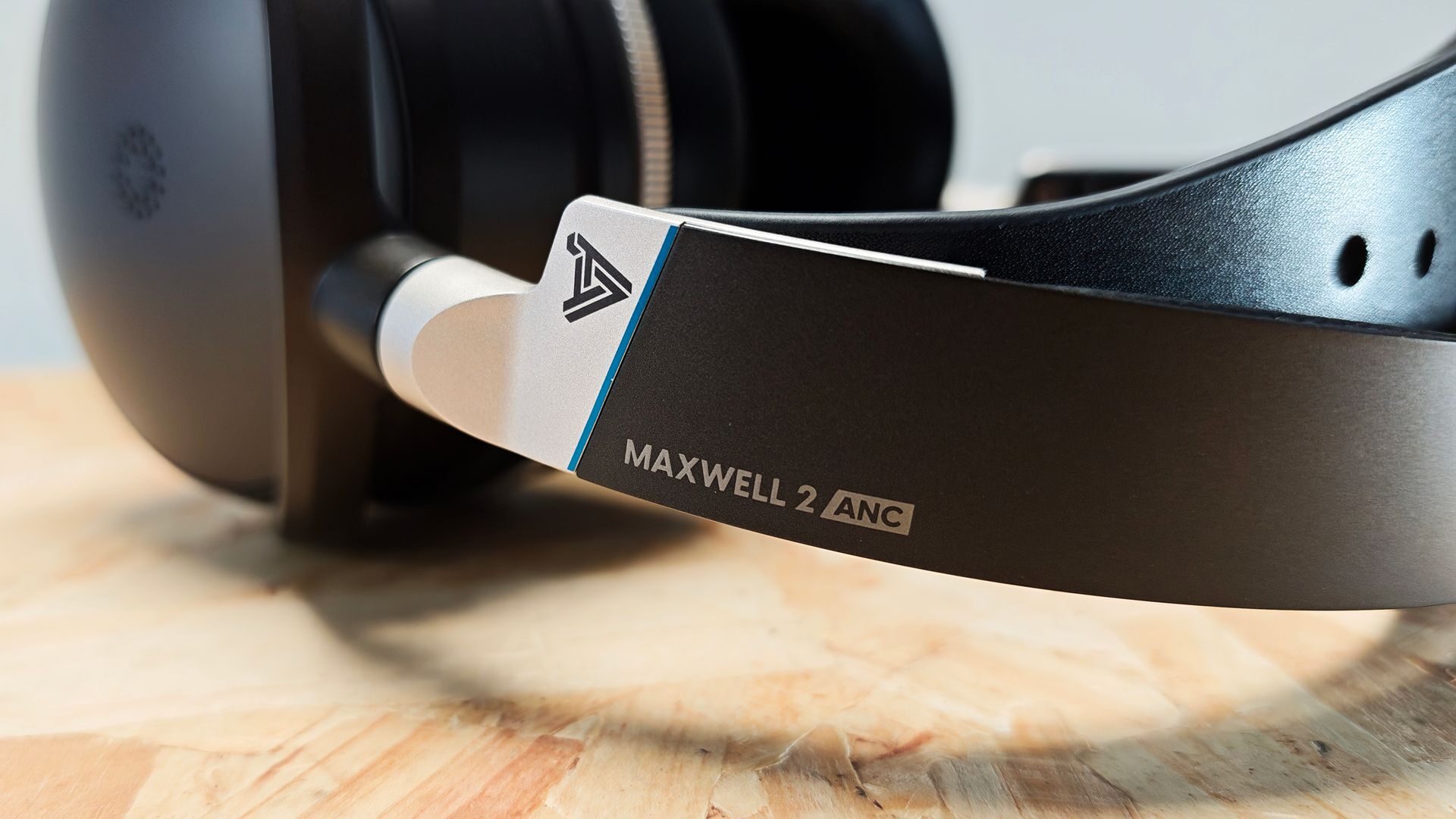 Audeze Maxwell 2 Anc Headset Review Maxwell 2 Audeze Maxwell 2 Anc Headset Review