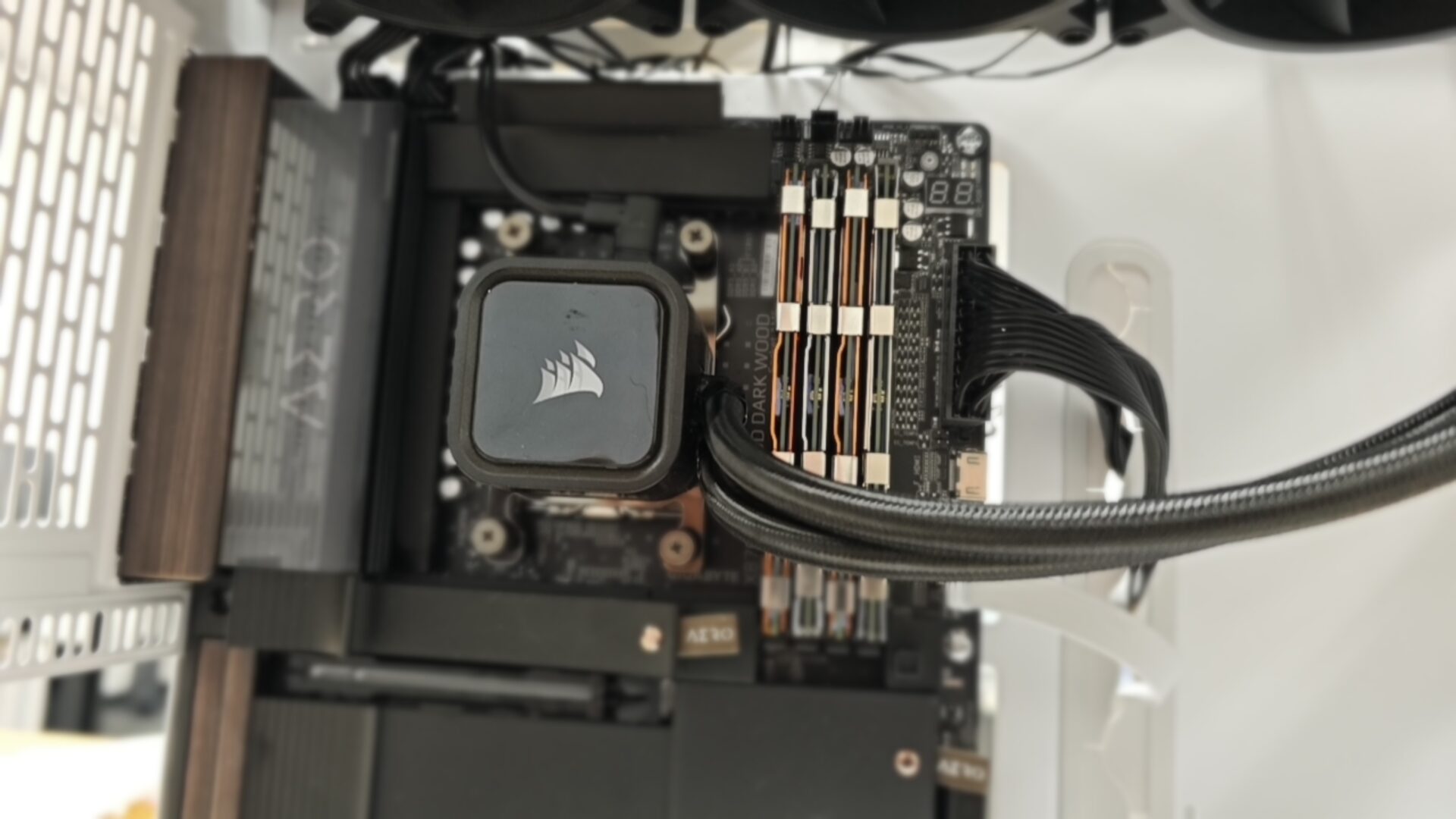 Fractal Summit Pc Case Review Summit Fractal Design Summit Pc Case Review