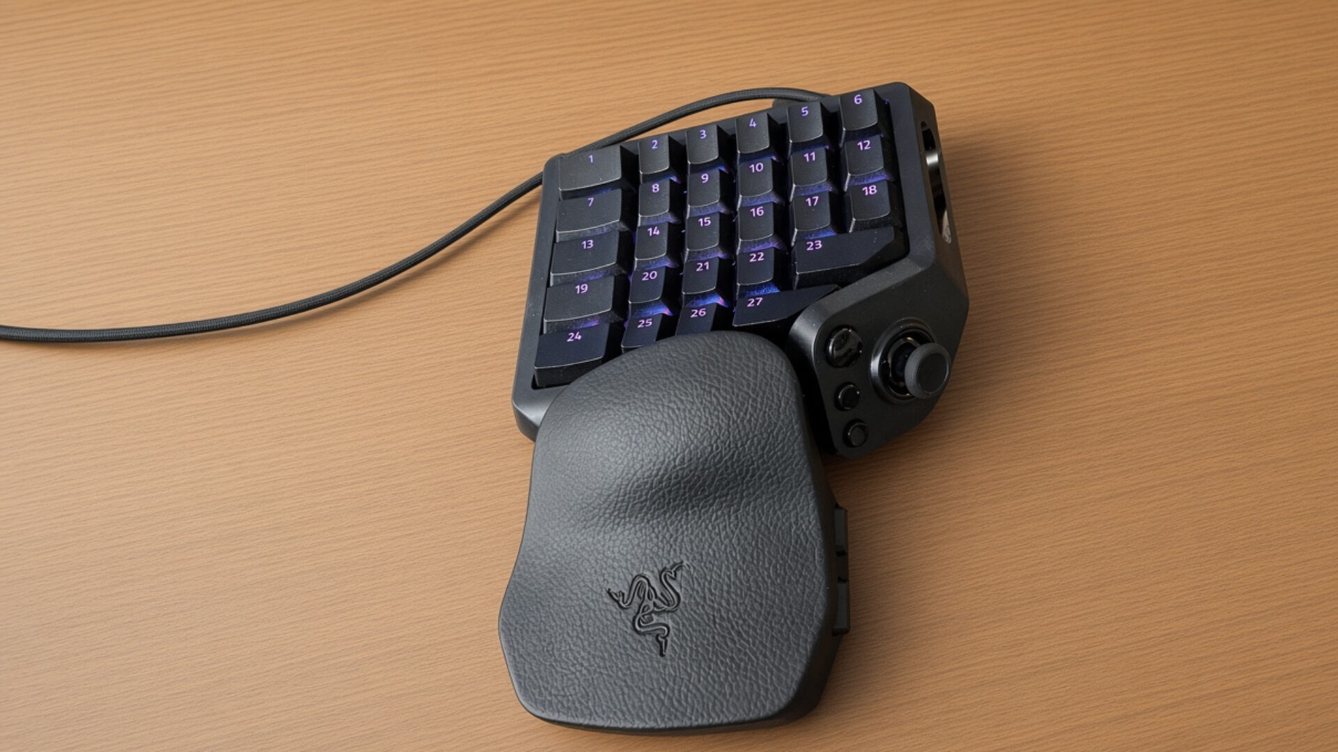Razer Tartarus V2 Pro Review