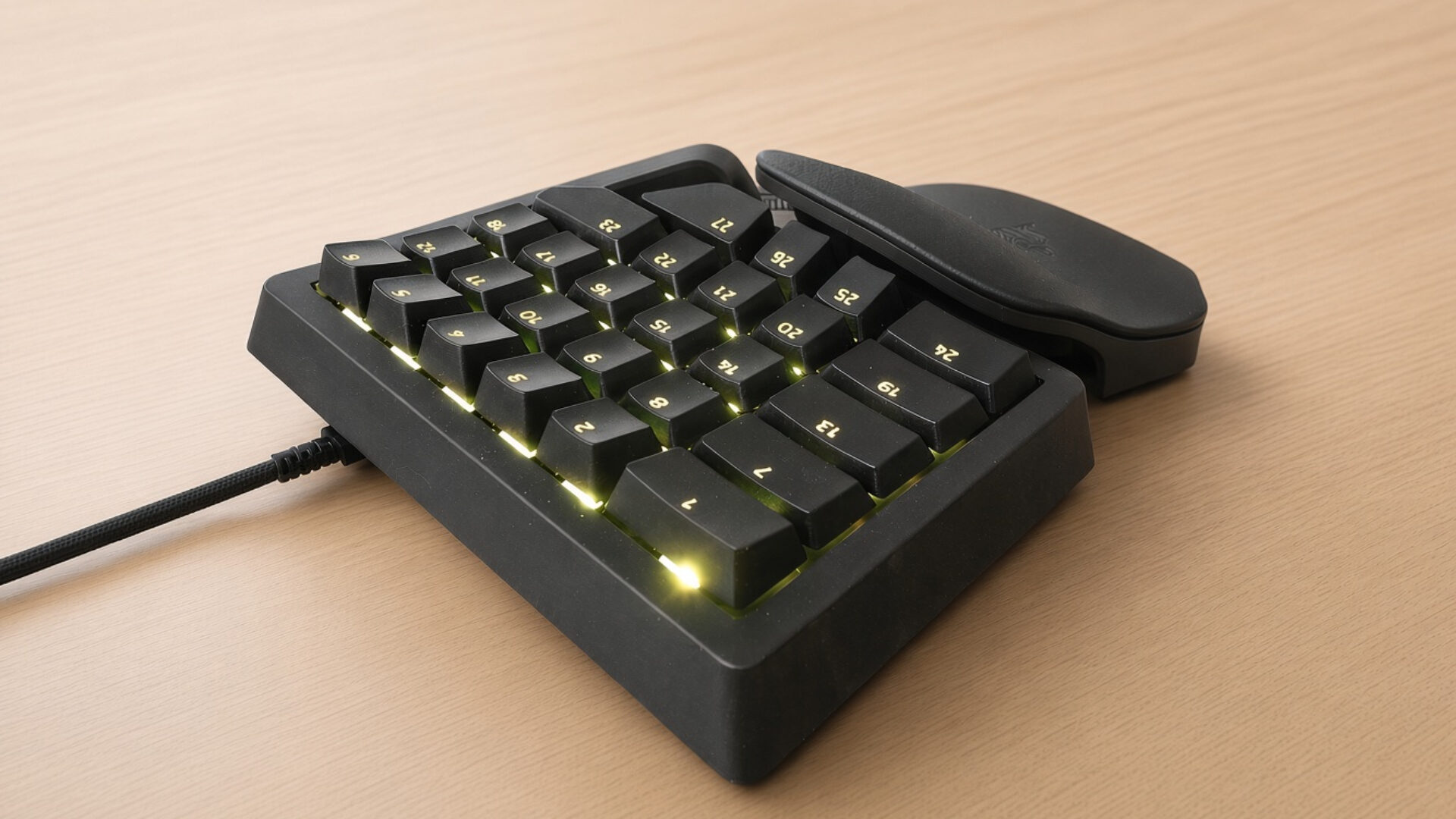 Razer Tartarus V2 Pro Review Razer Tartarus V2 Pro Review