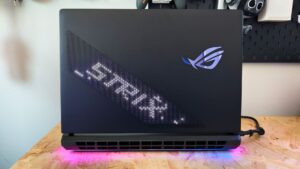 ROG Strix SCAR 18 G835 (2026) Gaming Laptop Review