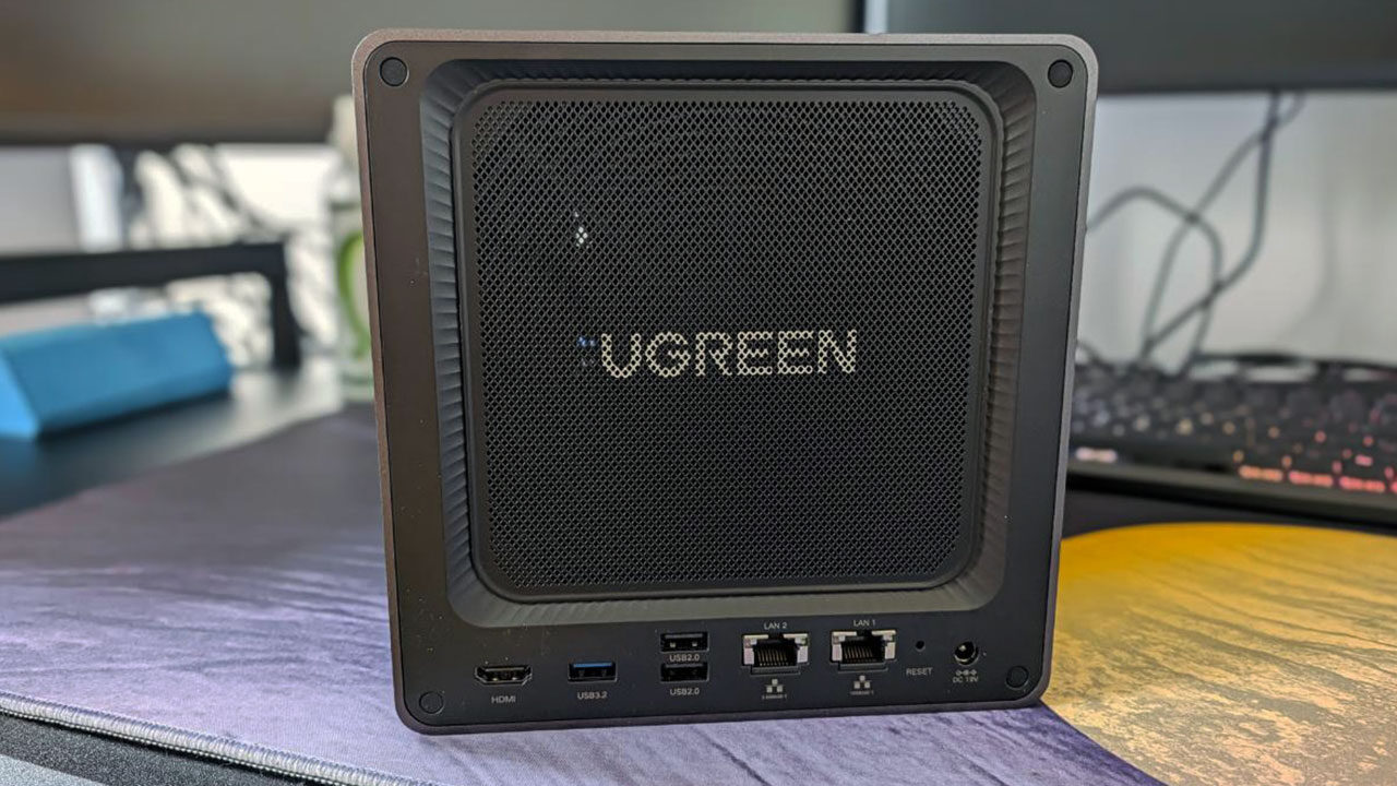 DXP4800 UGREEN NASync DXP4800 Pro Review