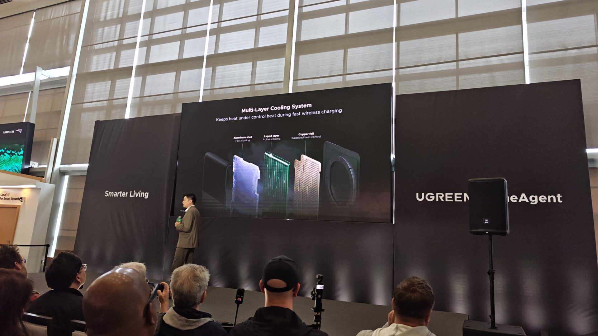 Ugreen Unveils Liquid-Cooled Magflow Power Bank And New Qi2 25W Chargers Magflow Ugreen Unveils Liquid-Cooled Magflow Power Bank And New Qi2 25W Chargers