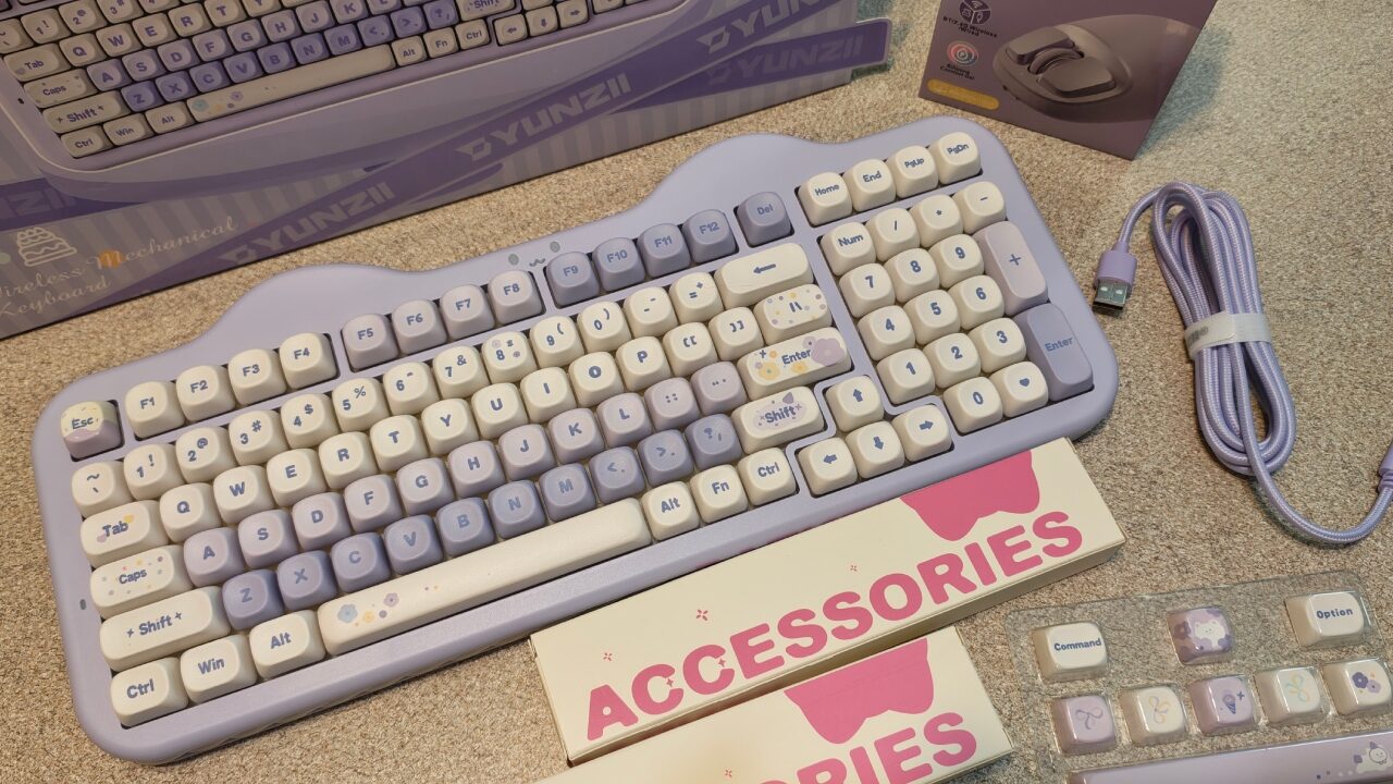 YUNZII C98 Cute Cake Wireless Mechanical Keyboard Review